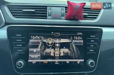 Лифтбек Skoda Superb 2019 в 
