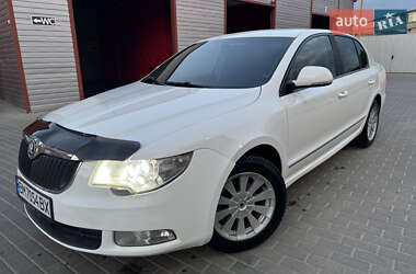 Ліфтбек Skoda Superb 2011 в Сумах