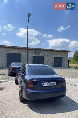 Лифтбек Skoda Superb 2006 в 