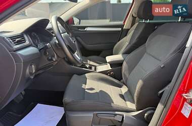 Лифтбек Skoda Superb 2018 в 
