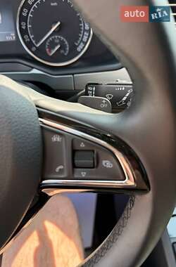 Лифтбек Skoda Superb 2018 в 