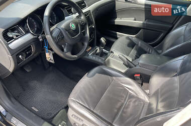 Лифтбек Skoda Superb 2010 в 