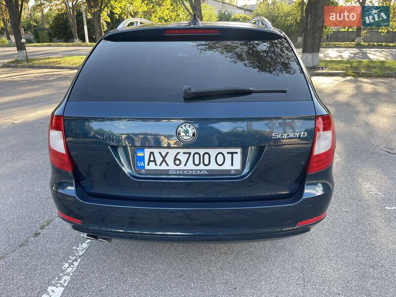 Универсал Skoda Superb 2012 в Киеве