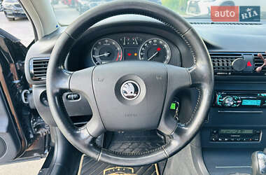 Лифтбек Skoda Superb 2006 в 
