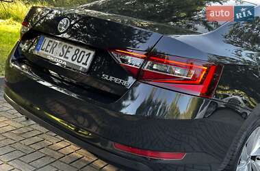 Лифтбек Skoda Superb 2016 в 