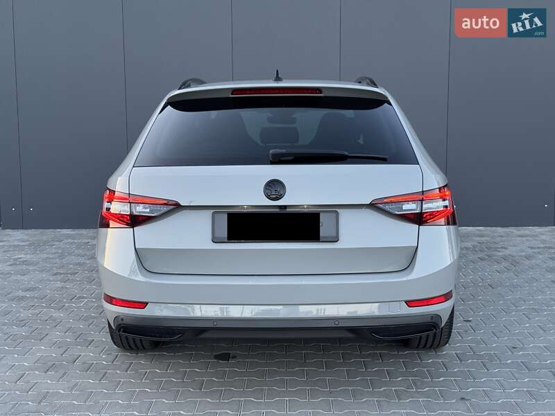 Универсал Skoda Superb 2019 в Луцке