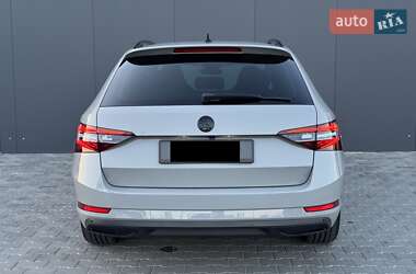 Универсал Skoda Superb 2019 в 