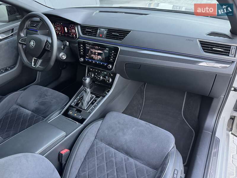 Универсал Skoda Superb 2019 в Луцке