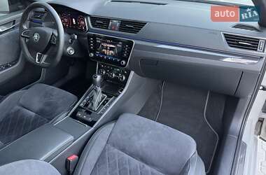Универсал Skoda Superb 2019 в 