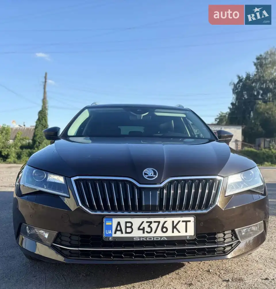 2019 Skoda Superb - мініатюра 18