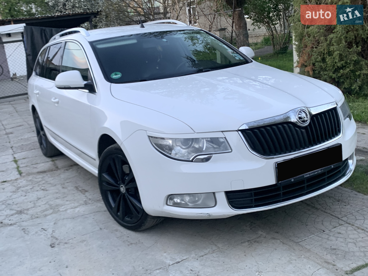 2010 Skoda Superb - мініатюра 16