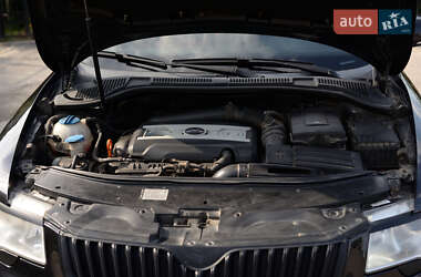Лифтбек Skoda Superb 2008 в 