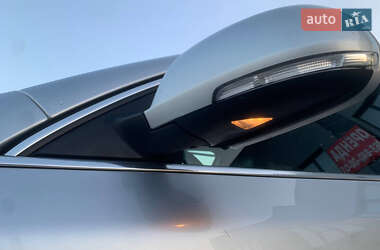 Лифтбек Skoda Superb 2010 в 