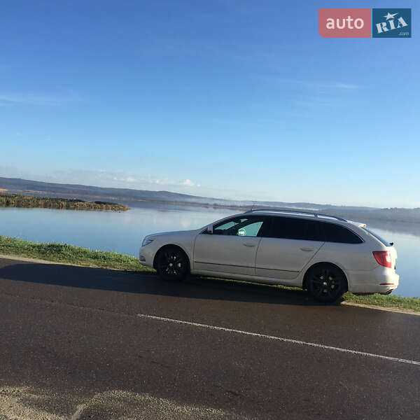 Универсал Skoda Superb 2011 в Жовкве фото 4 Универсал Skoda Superb 2011 в Жовкве