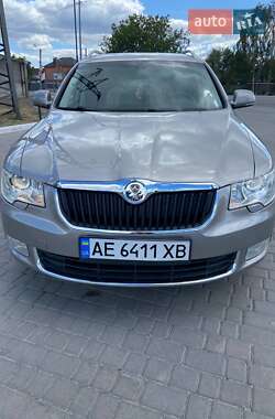 Универсал Skoda Superb 2010 в Днепре