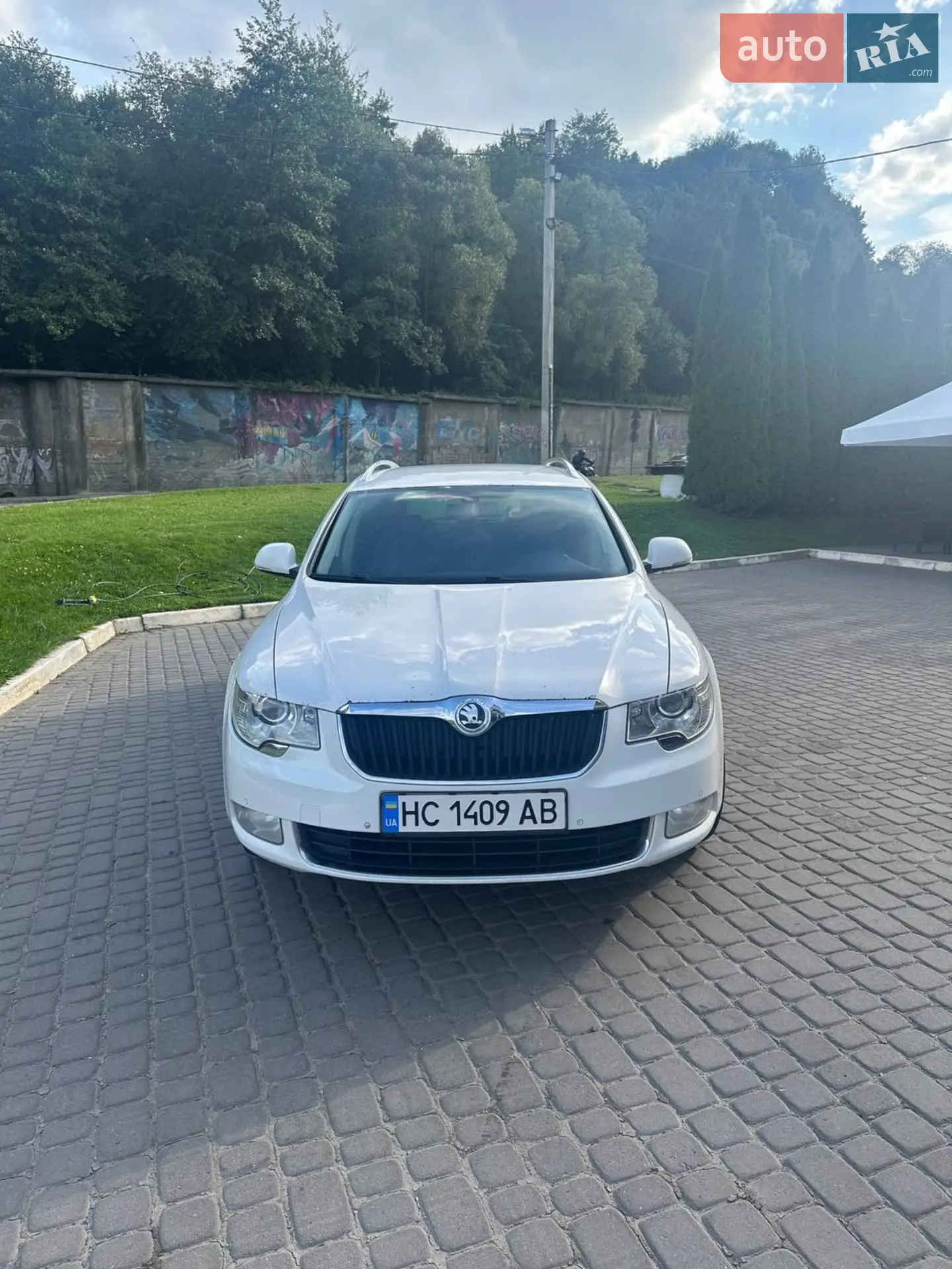 2012 Skoda Superb - мініатюра 3
