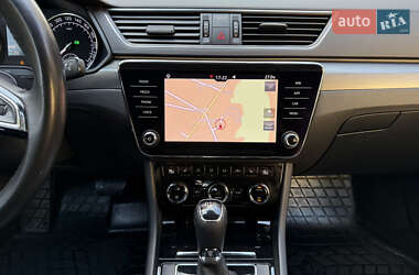Лифтбек Skoda Superb 2018 в 