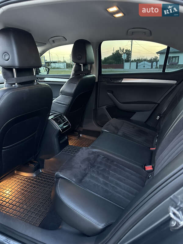 Лифтбек Skoda Superb 2016 в Мукачево