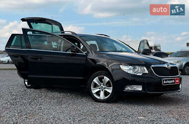 Універсал Skoda Superb 2013 в 