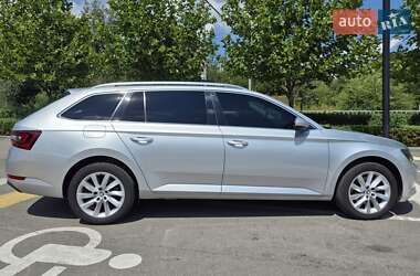 Универсал Skoda Superb 2016 в 