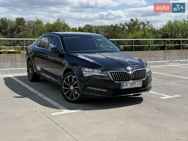 Ліфтбек Skoda Superb 2020 в 