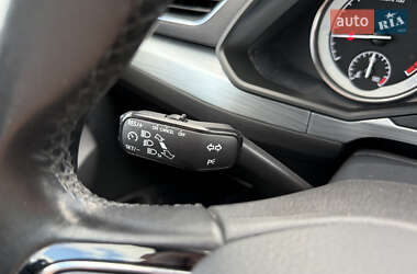 Ліфтбек Skoda Superb 2020 в 