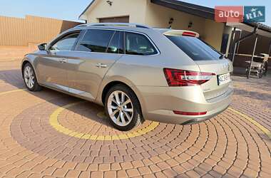 Универсал Skoda Superb 2017 в 