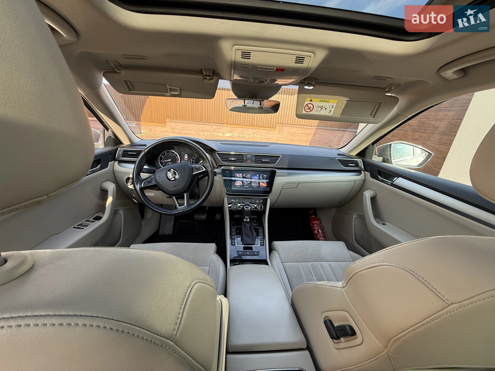 2017 Skoda Superb - мініатюра 14