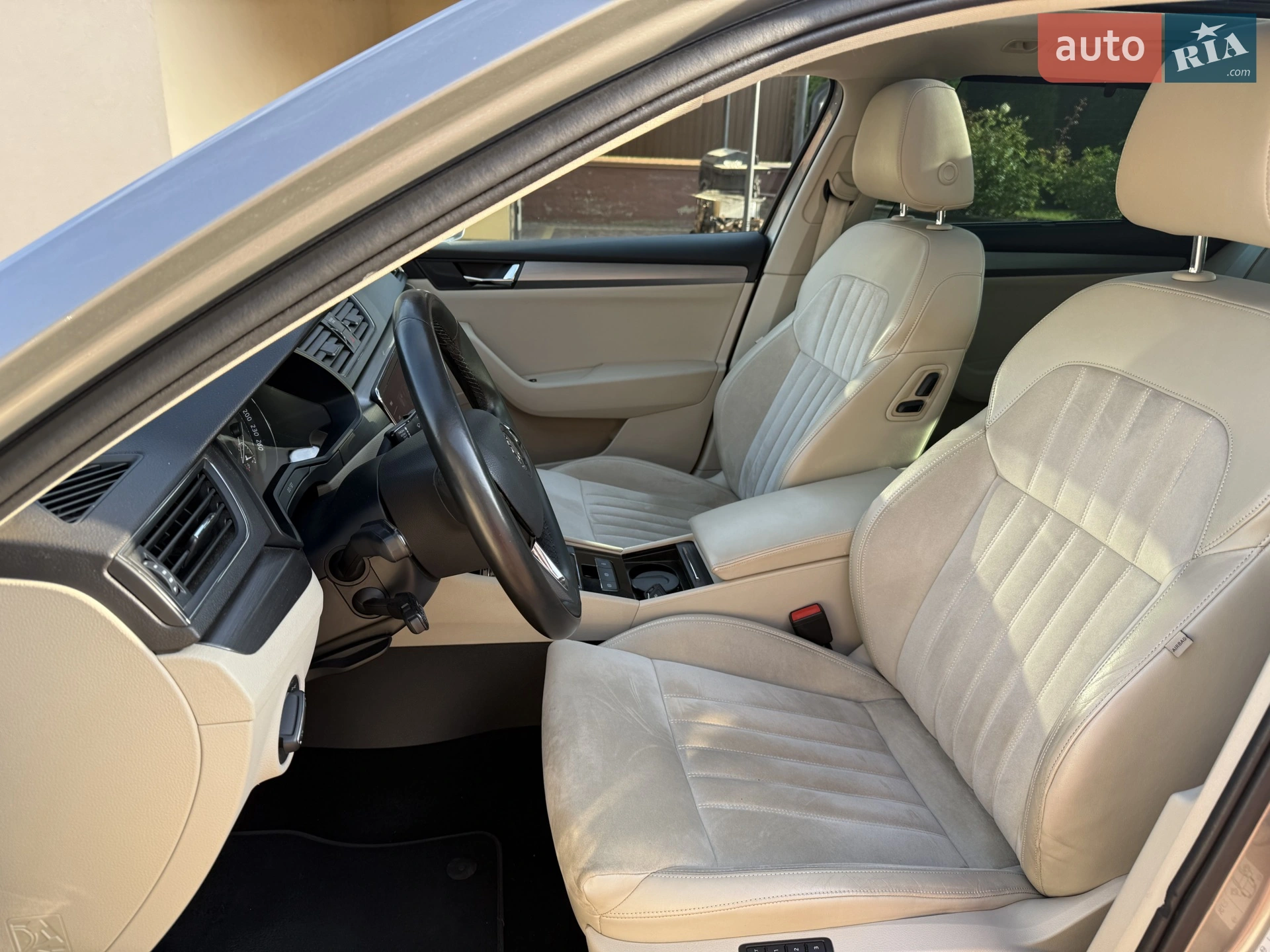 2017 Skoda Superb - мініатюра 20