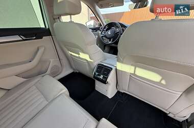 Универсал Skoda Superb 2017 в 