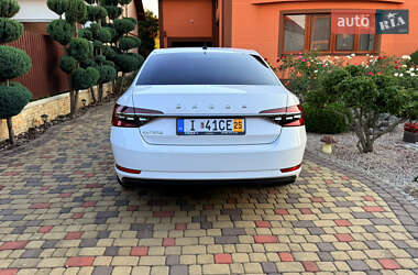 Лифтбек Skoda Superb 2020 в 