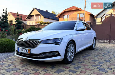 Лифтбек Skoda Superb 2020 в 