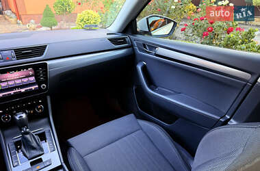 Лифтбек Skoda Superb 2020 в 
