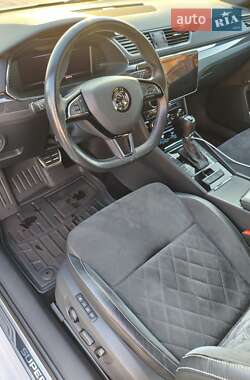 Универсал Skoda Superb 2018 в 