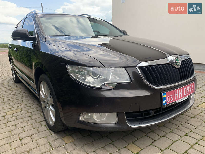 Универсал Skoda Superb 2012 в 