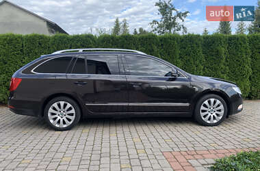 Универсал Skoda Superb 2012 в 