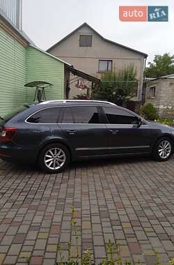 Універсал Skoda Superb 2013 в 