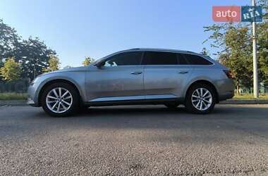 Универсал Skoda Superb 2017 в 