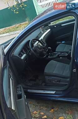Лифтбек Skoda Superb 2011 в 