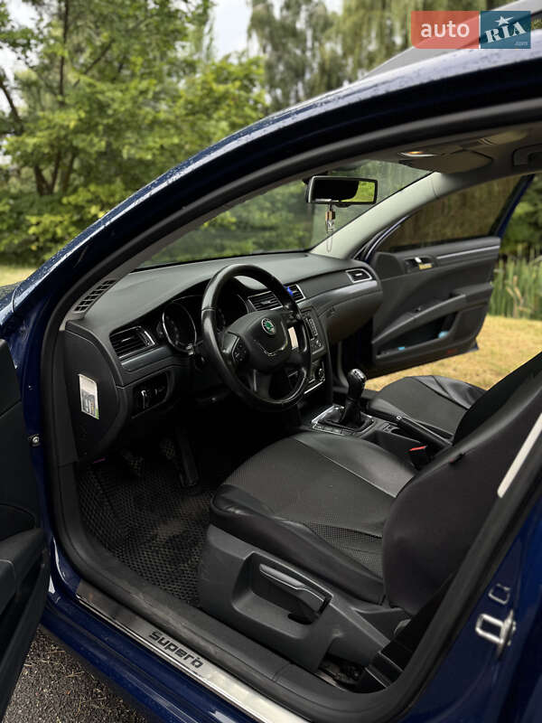 Универсал Skoda Superb 2012 в Василькове