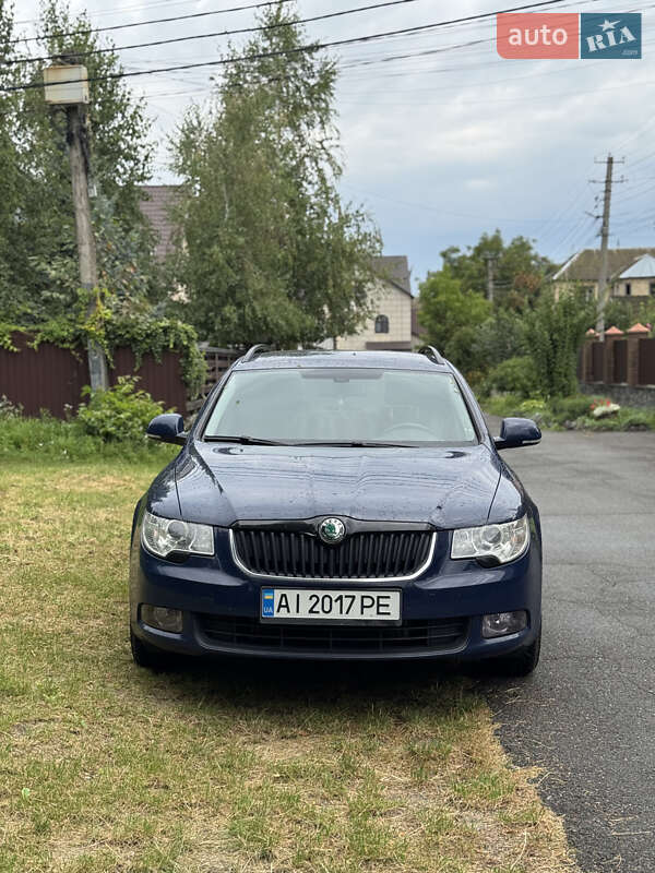Универсал Skoda Superb 2012 в Василькове