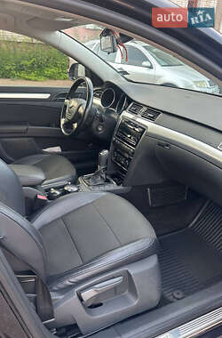 Лифтбек Skoda Superb 2012 в 