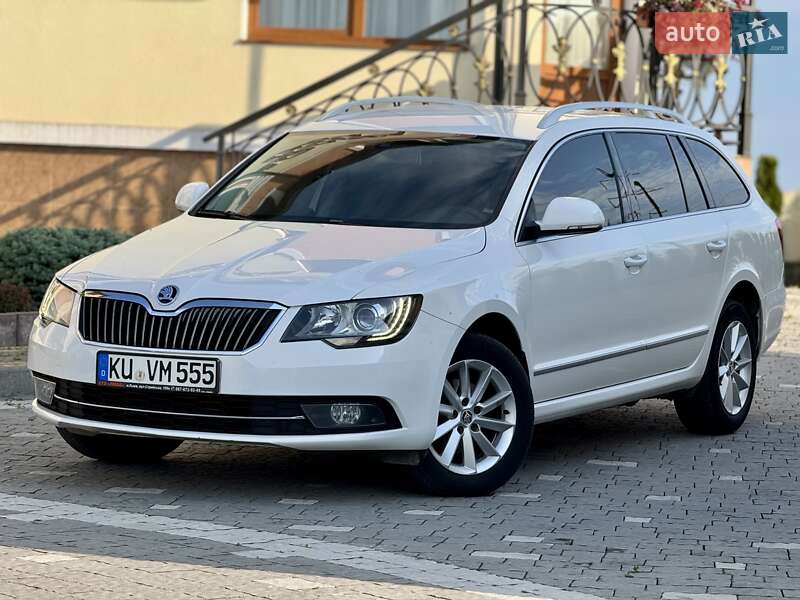Универсал Skoda Superb 2015 в Дрогобыче