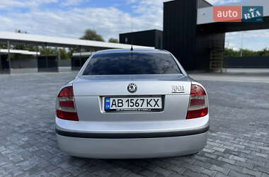 Лифтбек Skoda Superb 2008 в 