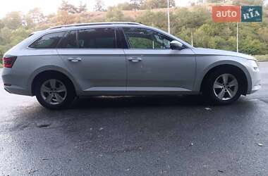 Универсал Skoda Superb 2018 в 