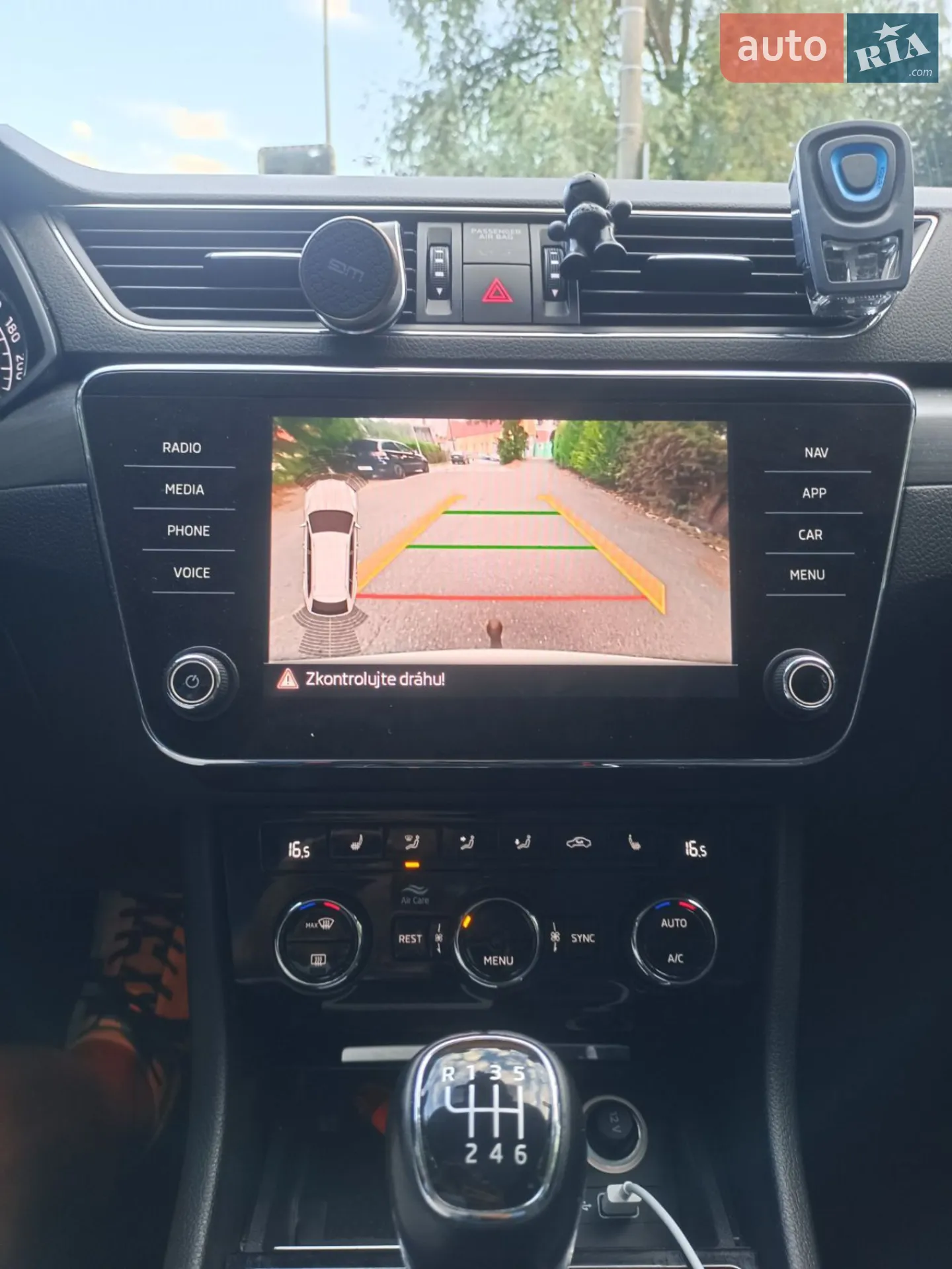 2018 Skoda Superb - мініатюра 87