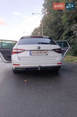 Универсал Skoda Superb 2018 в 