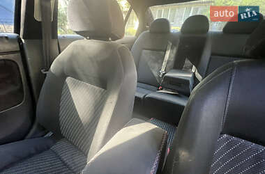 Лифтбек Skoda Superb 2006 в 