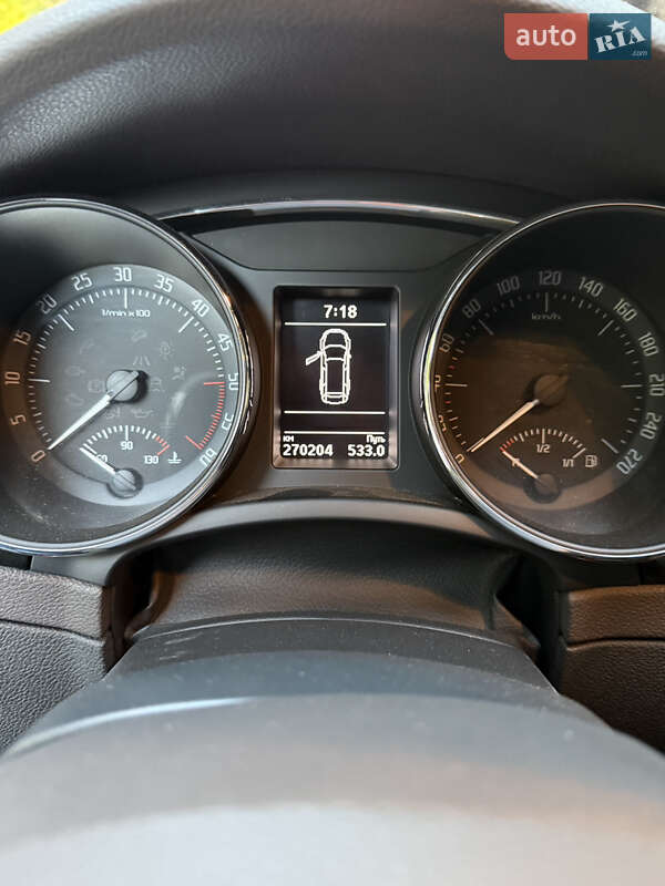 Универсал Skoda Superb 2014 в Сумах