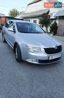 Лифтбек Skoda Superb 2009 в 